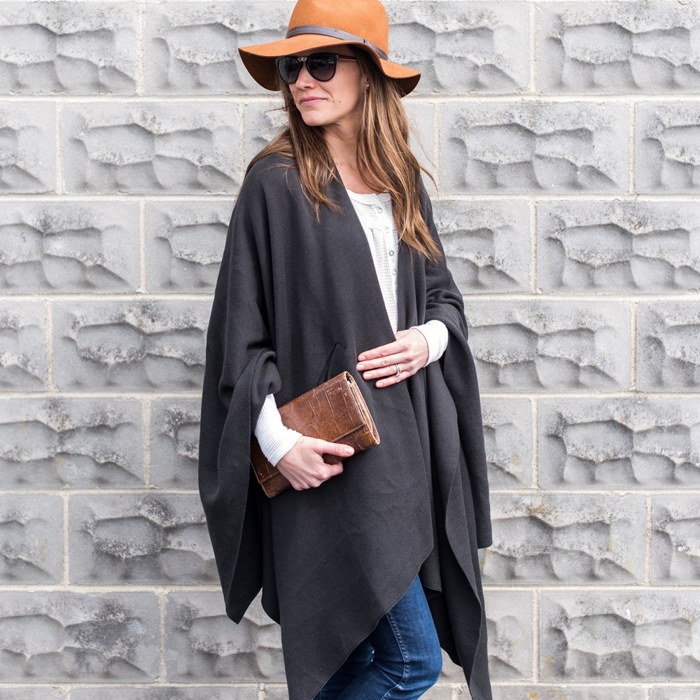 Zestt Organics • Jane Organic Cotton Travel Wrap blanket shawl poncho dark grey